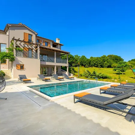 Villa Magnus Vareski By Istrialux *